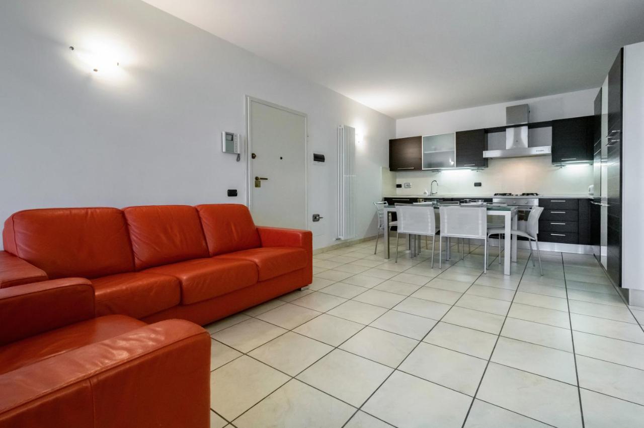 Piana Di Solaro Modern Flat & Swimming Pool Lejlighed Lerici Eksteriør billede