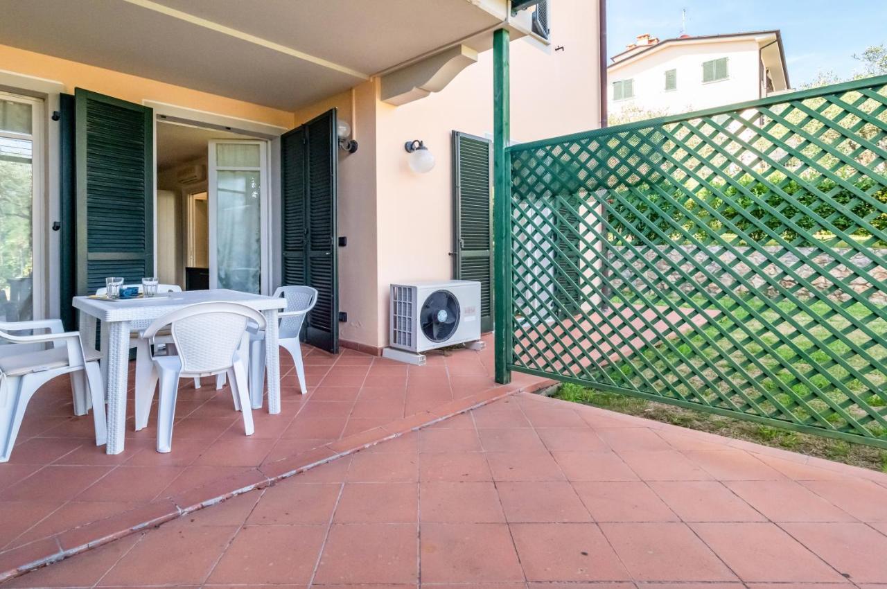 Piana Di Solaro Modern Flat & Swimming Pool Lejlighed Lerici Eksteriør billede